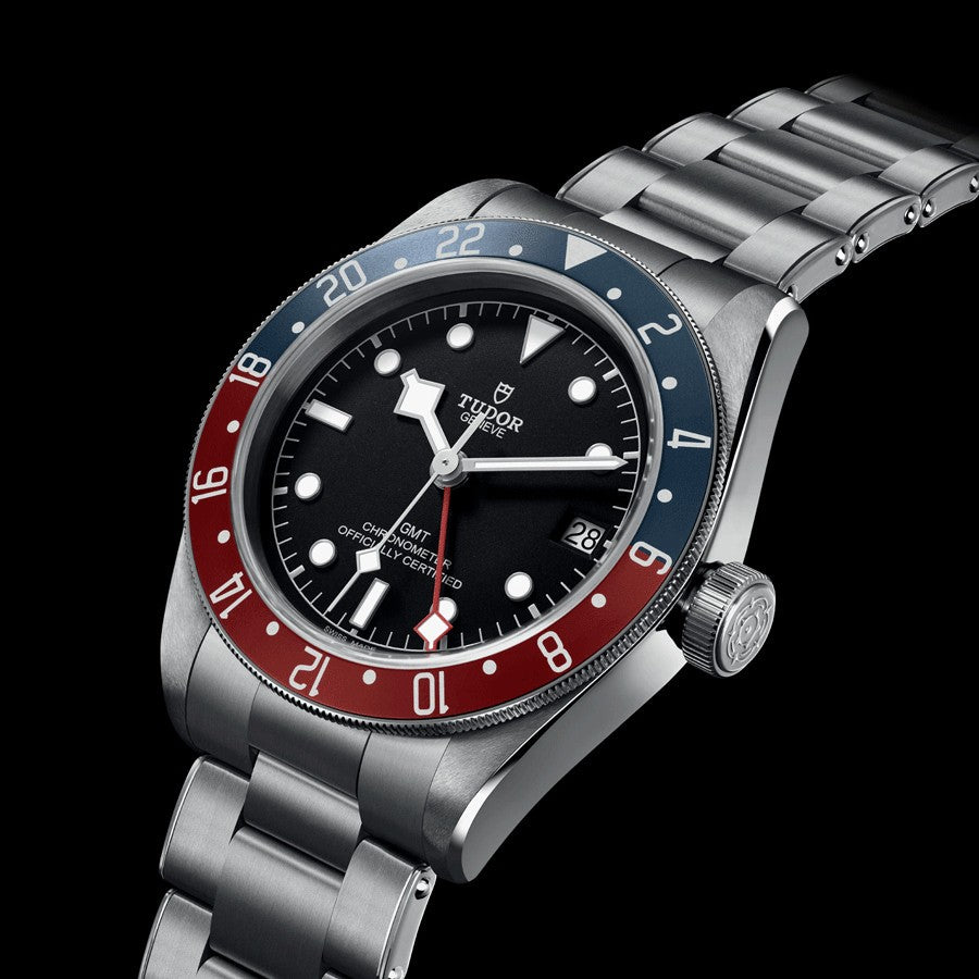 Tudor Black Bay GMT Manufacture Calibre MT5652 41mm steel case Rivet steel bracelet