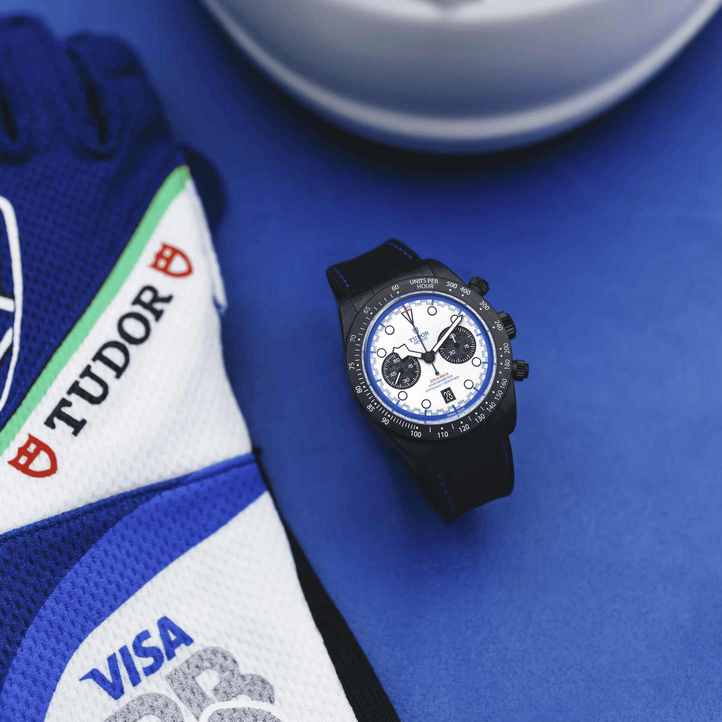 Tudor Black Bay Chrono "Carbon 25" Manufacture Calibre MT5813 42mm black carbon fibre case White dial