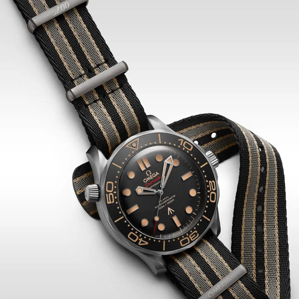 Omega Seamaster Diver 300m 42 mm, Edition 007 No Time To Die, titanium on NATO strap