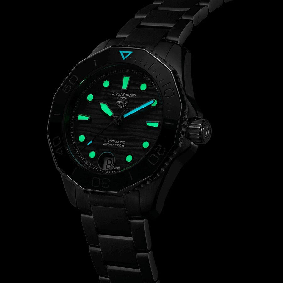 TAG Heuer Aquaracer Professional 300 Date  Automatic, 36 mm, Steel