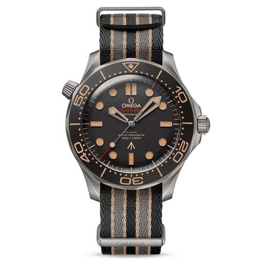 Omega Seamaster Diver 300m 42 mm, Edition 007 No Time To Die, titanium on NATO strap